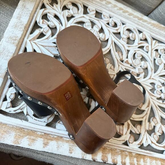 Coach Black Leather Studded Wood Heels Shoes Sandals Women’s 9 - Picture 8 of 9